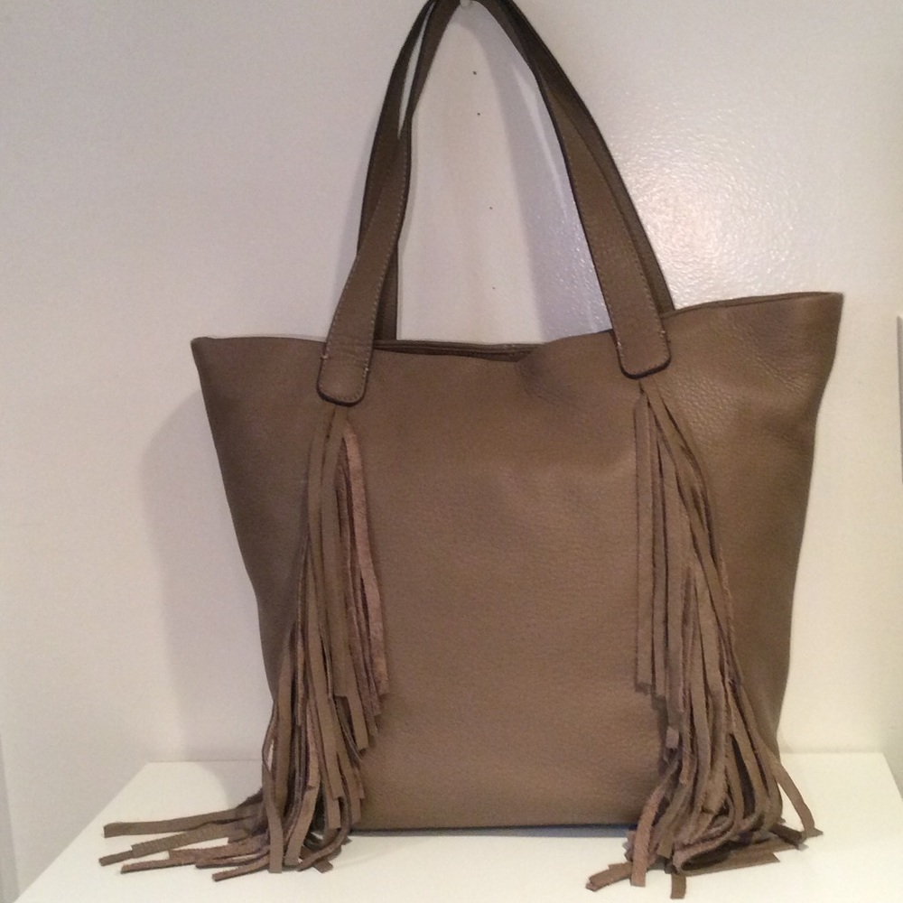 NWT! VINCE CAMUTO Fringe Tote